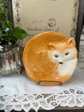 Fox & squirrel earthenware plates woodland decor